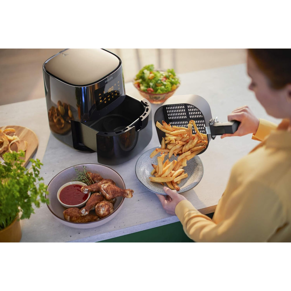 PHILIPS ESSENTIAL COMPACT AIR FRYER – 1.8LB / 4.1L CAPACITY - HD9252/91