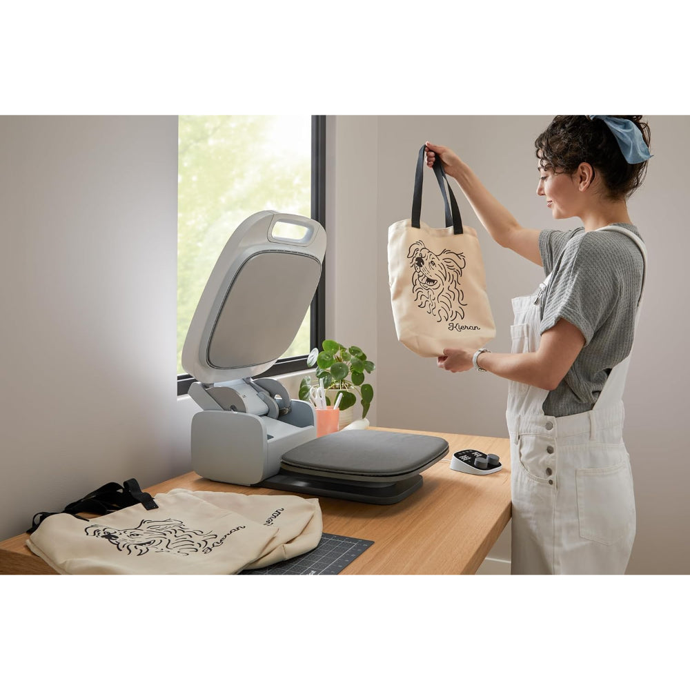 CRICUT AUTOPRESS - PROFESSIONAL AUTOMATED HEAT PRESS FOR T-SHIRTS